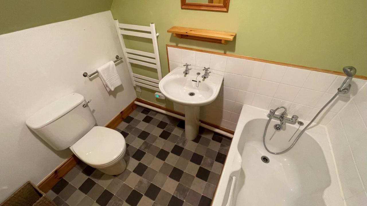 Kerrowdown Cottage-Self Catering For 4 In The Highlands Drumnadrochit Esterno foto