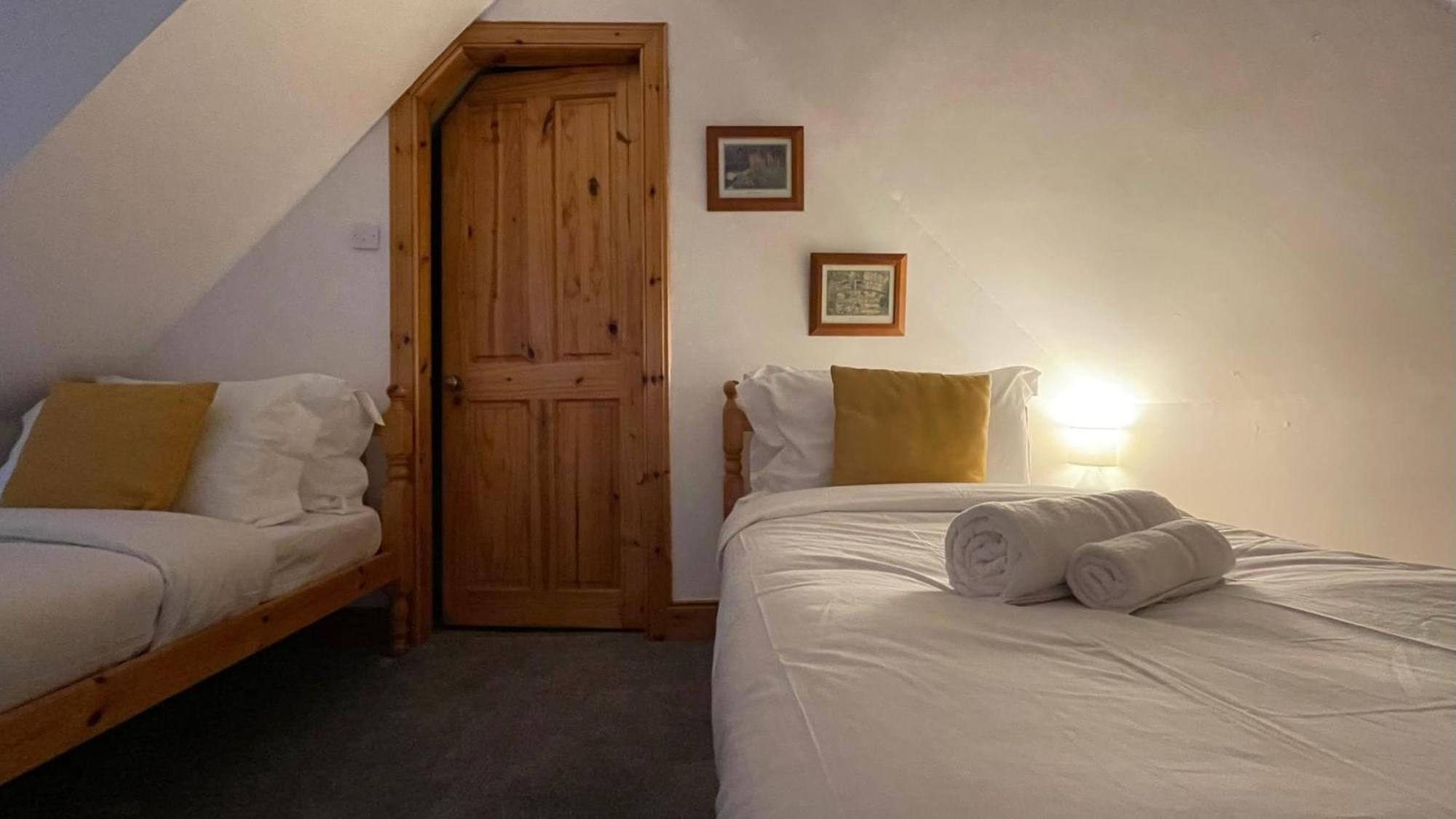 Kerrowdown Cottage-Self Catering For 4 In The Highlands Drumnadrochit Esterno foto